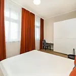New 1 - Self Check In, Free Parking Appartement *